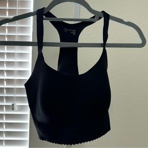 Aerie Offline Scalloped Sports Bra, Black, Medium